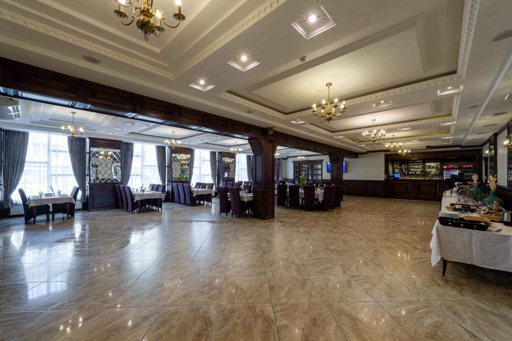 Avalon Palace Ternopil Exterior foto
