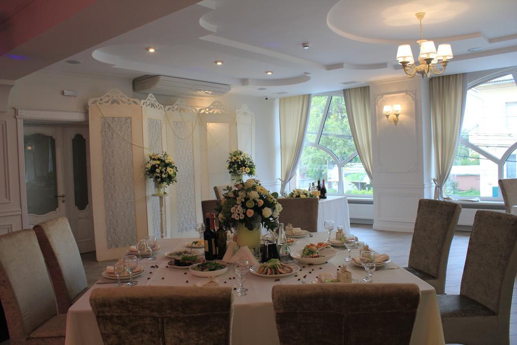 Avalon Palace Ternopil Exterior foto